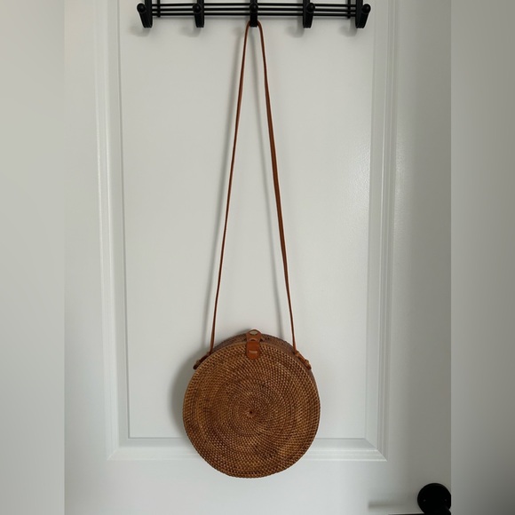 NWT Boho Bags The Original Round Rataan Crossbody Bag Purse - Picture 3 of 10